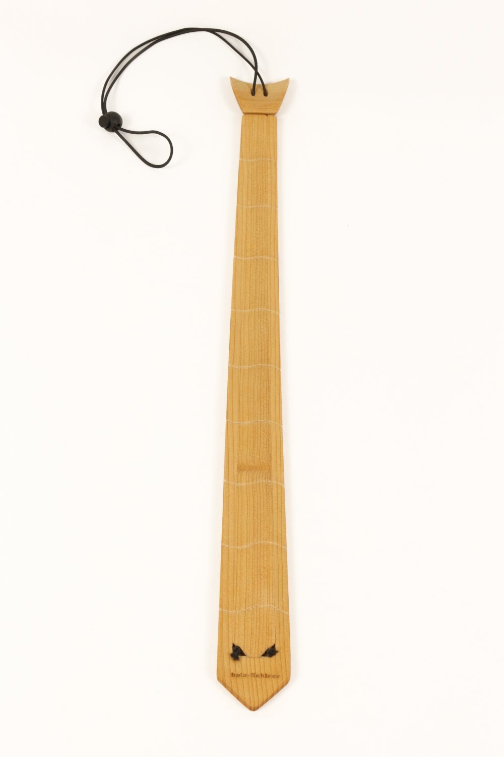 Holzkrawatte aus seltenem Zedernholz